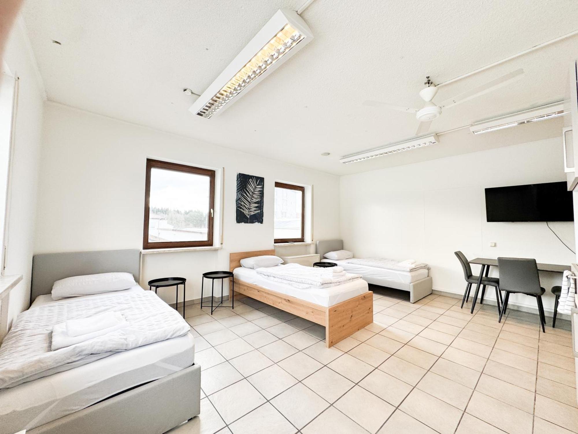 Modern Living Studios Karlsbad Exteriér fotografie